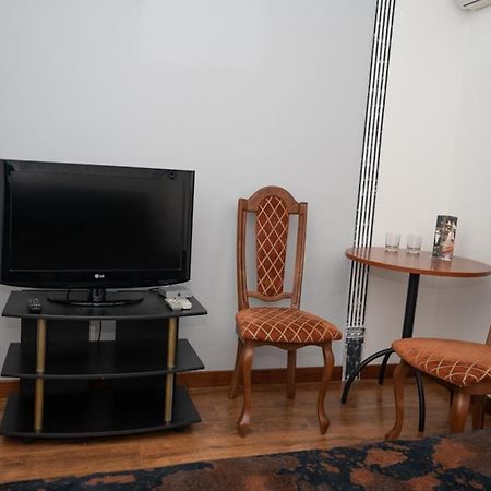 Hotel Piano Κίεβο Εξωτερικό φωτογραφία